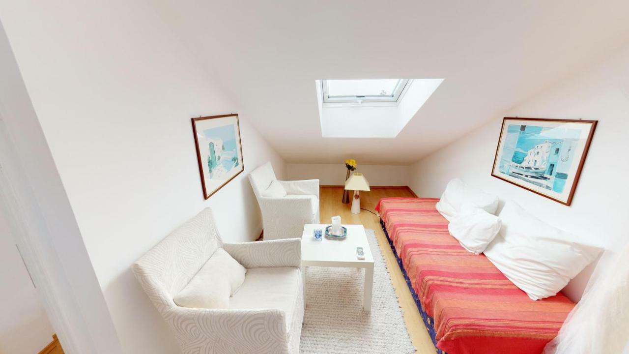 Apartment Potkonjak Povljana Esterno foto