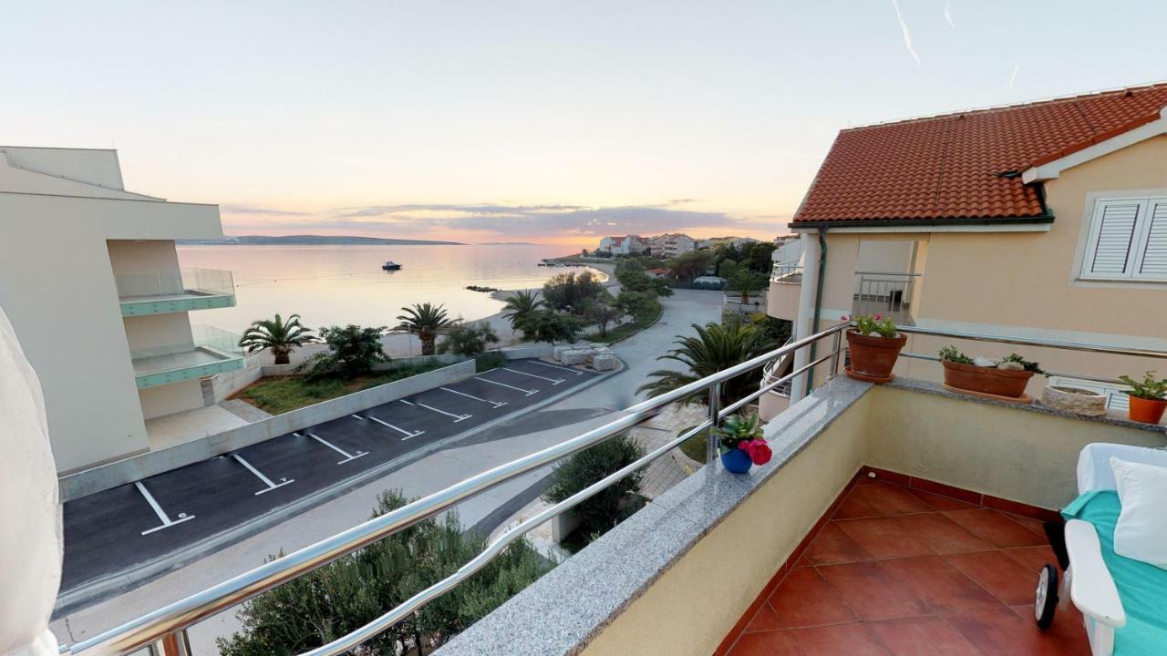 Apartment Potkonjak Povljana Esterno foto